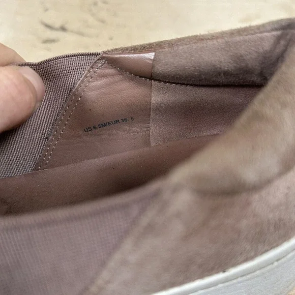 Vince Womens 6.5 Velour Velvet Slip On Athletic Sneaker Shoes Pink - Picture 7 of 7